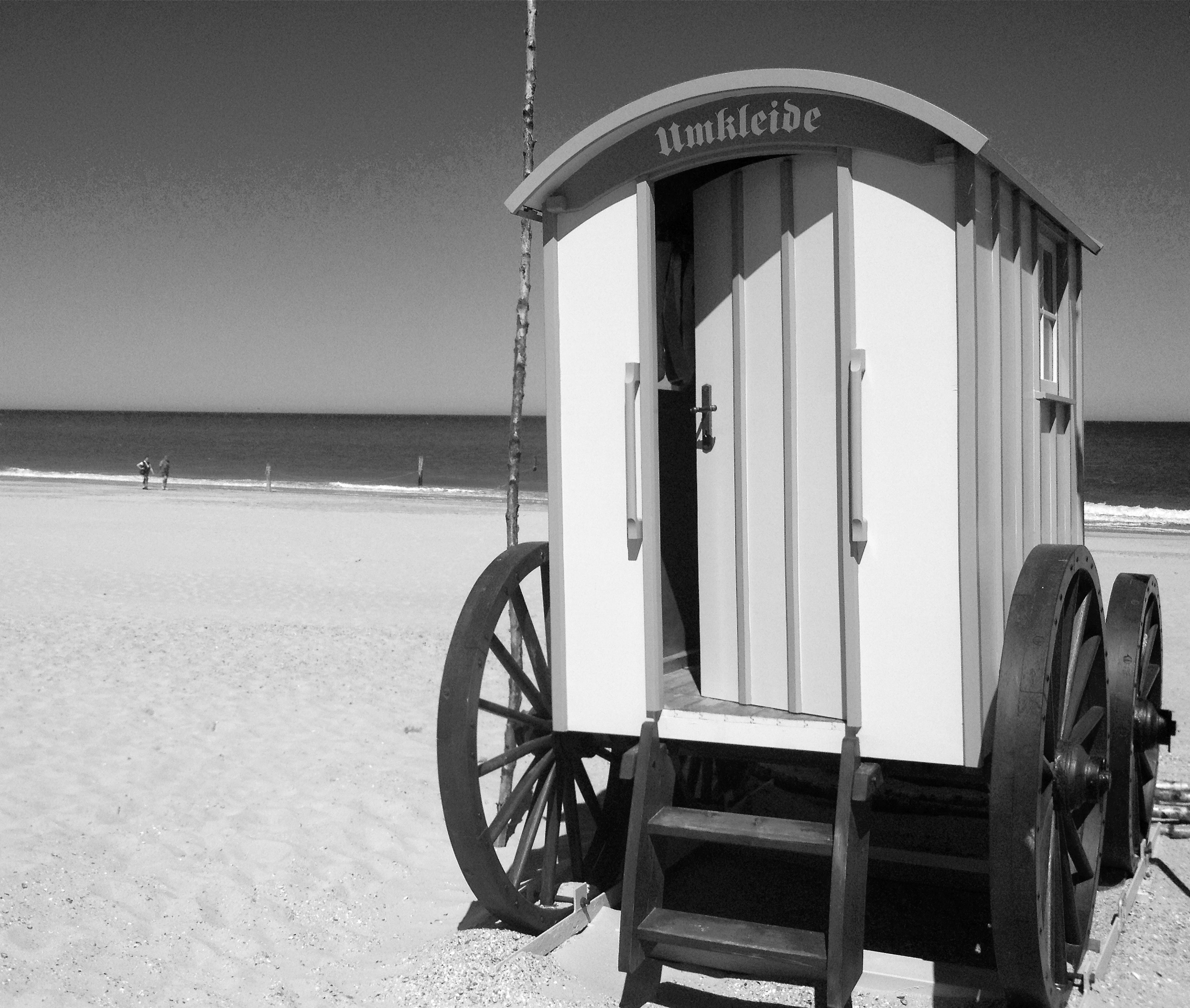 mobile Seaside Changing Room