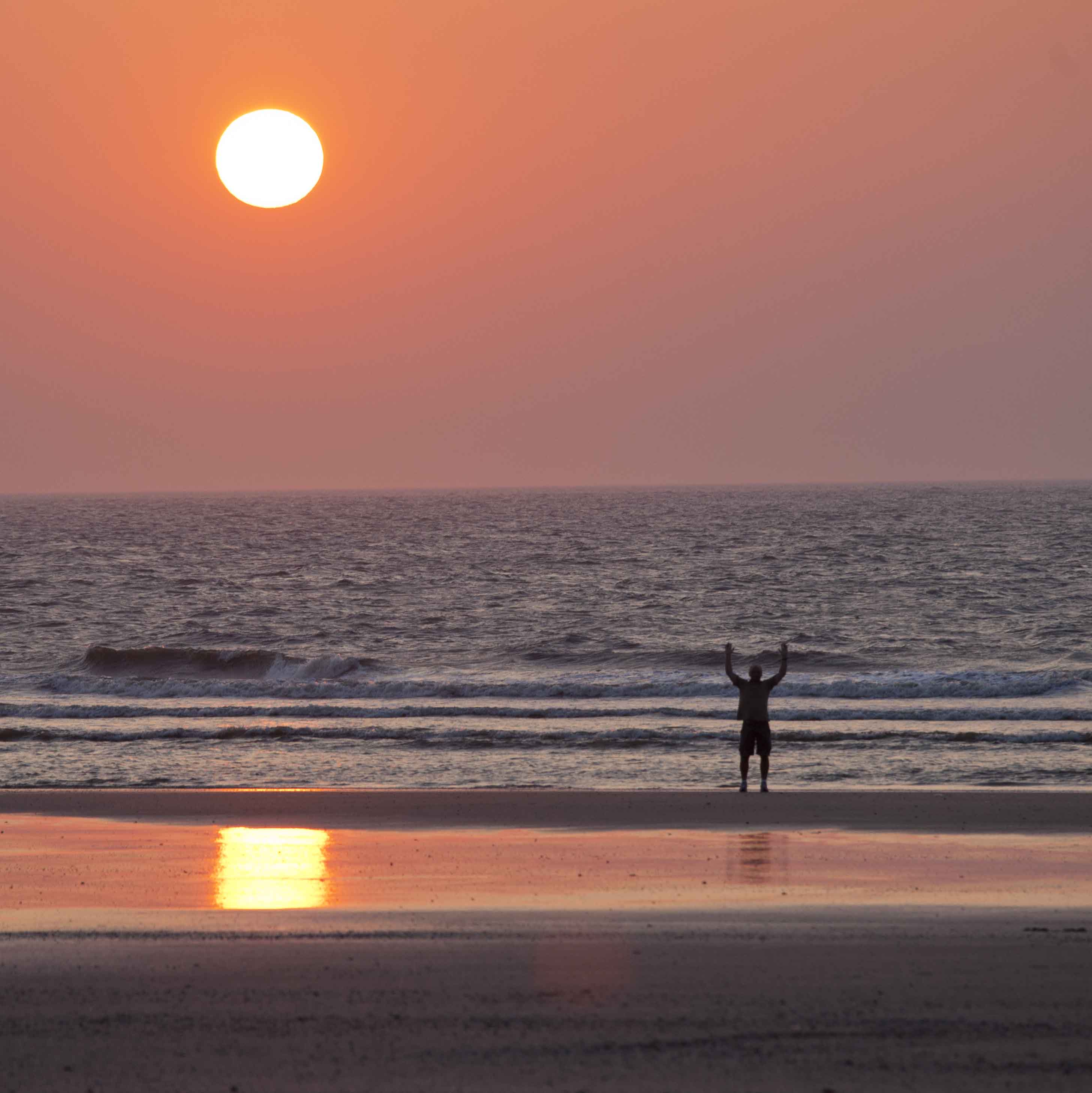 Praying to the Sun