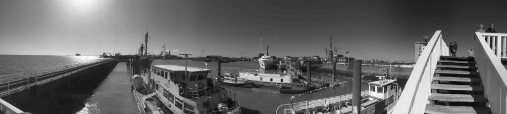 Panoramaaufnahme: Hafen Alte Liebe in Cuxhaven, Foto: Robert B. Fishman, 21.4.2016