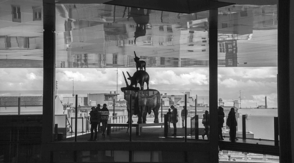 Dachterrasse des Reina Sofia Kunstmuseum in Madrid, 20.3.2016, Foto Robert B. Fishman